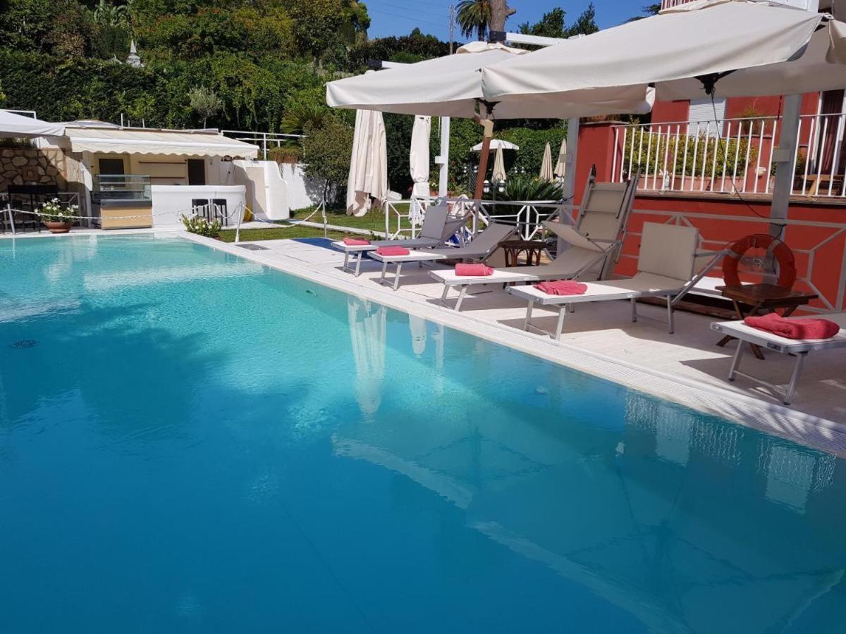 Multiproprieta Hotel Palatium Mari, Con Terrazza Vista Mare E Piscina Capri Bagian luar foto